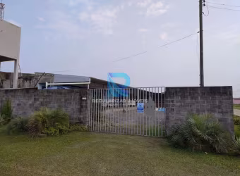 Casa com 6 quartos para aluguel de Veraneio.