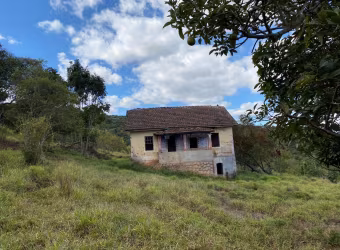 Vende-se  fazendinha em Ouro Branco