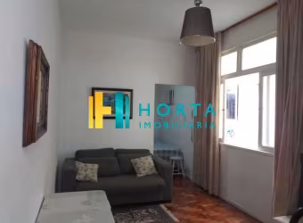 Kitnet / Stúdio à venda na Rua Júlio de Castilhos, Copacabana, Rio de Janeiro, 30 m2 por R$ 470.000