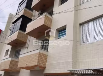 Apartamento na Av emancipação no centro de Tramandaí