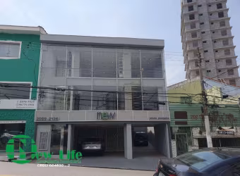 Prédio comercial - alto de Santana / voluntário da Pátria com a Pedro Doll
