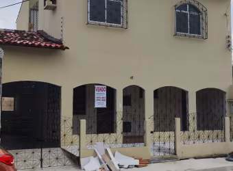 VENDO ÓTIMA CASA DUPLEX 3 QUARTOS SENDO 1 SUÍTE E PISCINA!