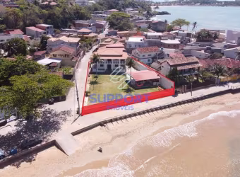Espetacular Casa Duplex Frente Mar com terreno plano na paradisíaca Praia de Parati em Anchieta-ES