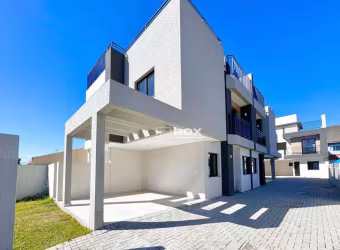 Sobrado com quintal, 3 quartos à venda, 126 m² por R$ 770.000 - Santa Felicidade - Curitiba/PR