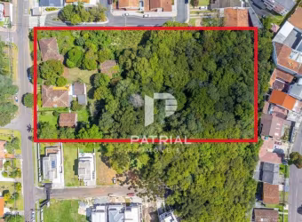 Terreno à venda em Santa Felicidade
