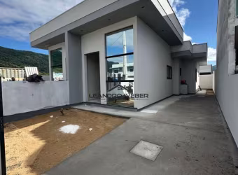 Casa Geminada Térrea l 2 Dormitórios l 1 suíte – São José/SC