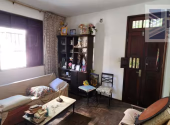 Terreno com 01 casa, 01 imóvel comercial e 02 Kitnets - Nordeste de Amaralina