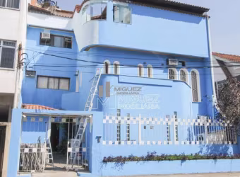 Vendo casa rua Domício da Gama. 10 quartos e fins comerciais