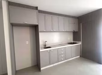APARTAMENTO COM DUAS SUITES SEMI MOBILIADO, UMA VAGA DE GARAGEM