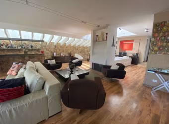 Sobrado a venda 350m² com 5 quartos e 4 suítes em São Caetano