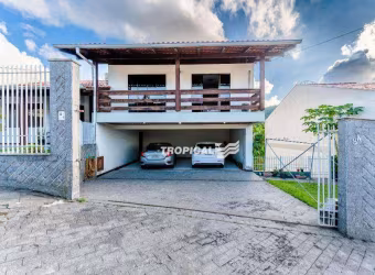Casa com 4 dormitórios à venda, 409 m² por R$ 1.250.000,00 - Garcia - Blumenau/SC
