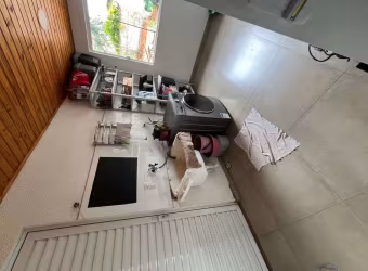 Casa com 2 Quarto(s) e 1 banheiro(s) para Alugar, 184 m² por R$ 3500 / Mês