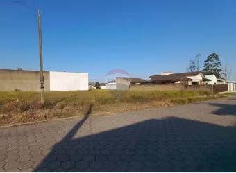 Terreno no bairro Caverazinho
