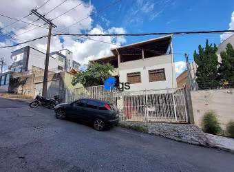 Casa com 5 quartos para alugar na Rua Maria Antônia Fragola, 158, Camargos, Belo Horizonte por R$ 5.500