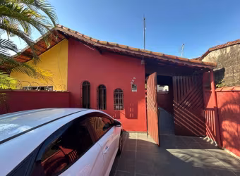 casa com piscina em Mongaguá