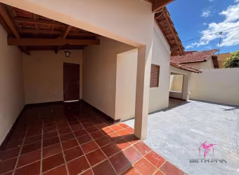 Casa com 2 dormitórios à venda, 101 m² por R$ 220.000,00 - Centro - Leme/SP