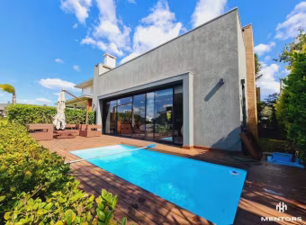 Casa Térrea com Vista Longa do Lago e Design Diferenciado no Condomínio Riviera Xangri-Lá
