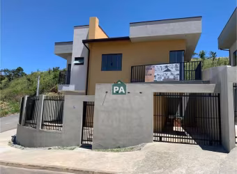 Casa com 3 quartos à venda no Jardim Bandeirantes, Poços de Caldas  por R$ 480.000