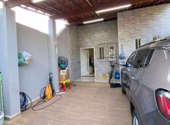 Excelente casa com2 quartos 2 banheiros em Fortaleza