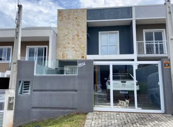 Ótimo sobrado triplex de alto padrão com porteira fechada no Jardim Dona Rosa, Iguaçu.
