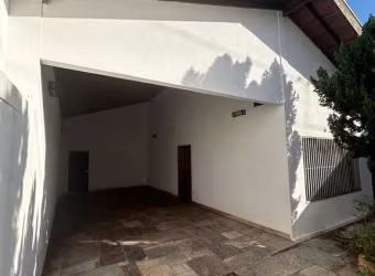 Casa Padrão à Venda