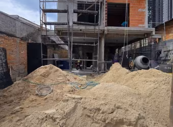Sobrados em construção, 3 Suítes, Vila Yara, Osasco.