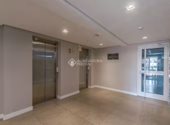 Apartamento com 2 quartos para alugar na Rua Carlos Drumond de Andrade, 188, Harmonia, Canoas, 72 m2 por R$ 5.199