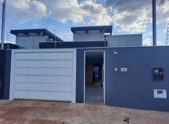 Casa para Venda em Campo Grande, Rita Vieira, 3 dormitórios, 3 suítes, 4 banheiros, 2 vagas