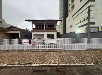 Casa com 3 quartos no bairro Santa Rita!!!