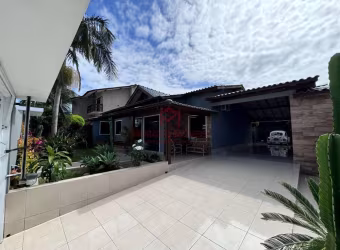 Casa em Village, Imbituba/SC