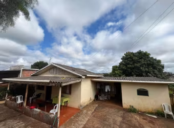 Casa para Venda em Campo Mourão, Vila Cândida, 3 dormitórios, 2 banheiros, 1 vaga