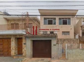 Sobrado 160m² no bairro Chora Menino