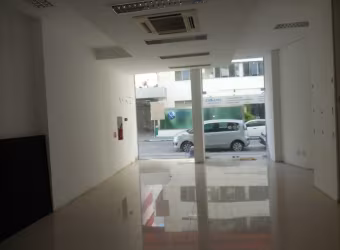 Sala Comercial Térrea a Venda em Frente ao Hospital do Coração