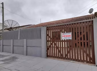 Casa para Venda em Guaratuba, Cohapar, 3 dormitórios, 1 suíte, 2 banheiros, 4 vagas