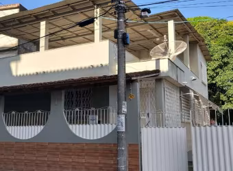 Casa com 5 quartos à venda na João Bernadino Senna, 2, Tucúm, Cariacica por R$ 900.000