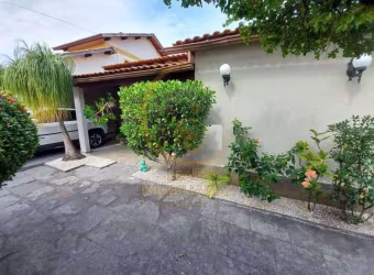 Casa em Condomínio para Venda em Niterói, Itaipu, 4 dormitórios, 2 suítes, 4 banheiros, 2 vagas