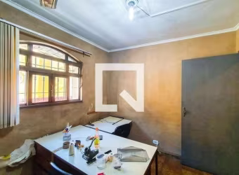 Casa à Venda - Cambuci, 2 Quartos,  144 m2