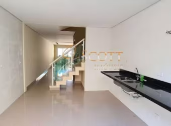 OPORTUNIDADE SOBRADO NOVO COM 3 SUÍTES E 4 VAGAS - JARDIM MARAJOARA!