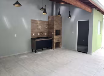 Casa para aluguel, 3 quartos, 1 suíte, 2 vagas, Jardim Cristina - Pindamonhangaba/SP
