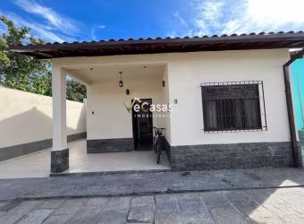 Casa linear de condomínio 80m&#178; no bairro Jardim Mariléa - Rio das Ostras