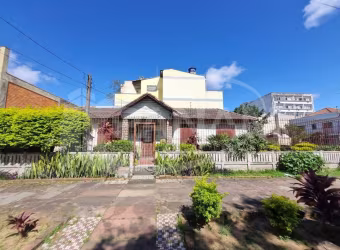 Terreno à venda na Avenida França, 1144, Navegantes, Porto Alegre por R$ 500.000