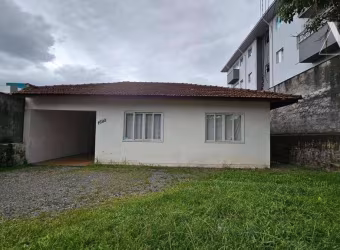 Casa com 3 dormitórios à venda, 89 m² por R$ 1.000.000,00 - Bom Retiro - Joinville/SC