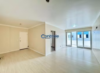 Apartamento de 3 dormi'torios sendo 1 suíte no Centro de Florianópolis - SC