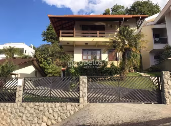 Casa com 4 quartos, São Pedro - Brusque