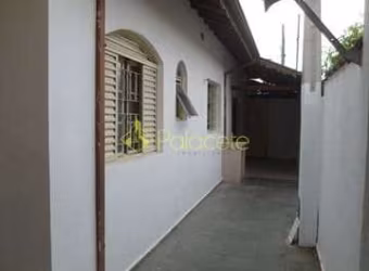 Casa à venda 3 Quartos, 1 Suite, 1 Vaga, 300M², Jardim Gurilândia, Taubaté - SP