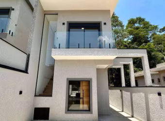 Casa com 3 dormitórios à venda, 180 m² por R$ 1.100.000,00 - Jaguari - Santana de Parnaíba/SP