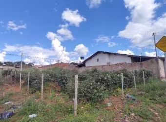 Lote de Esquina - Resid Tangará