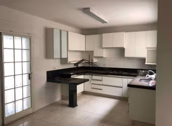 Casa com 3 dormitórios à venda, 190 m² por R$ 650.000 - Cidade Jardim - Uberlândia/MG