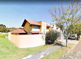 Sobrado à venda, 129 m² por R$ 690.000,00 - Silveira da Motta - São José dos Pinhais/PR