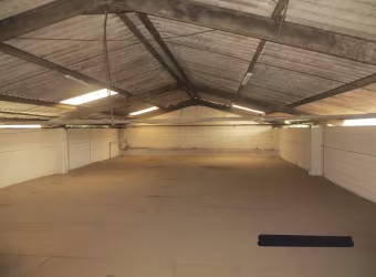 Galpão Comercial para Locação no Macuco em Santos /SP - Excelente Localização!